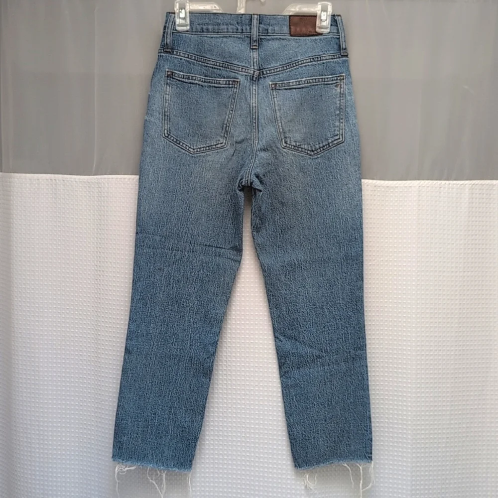 Madewell The Perfect Vintage Jeans Straight Leg Frayed Hem Size 25P - Picture 4 of 11